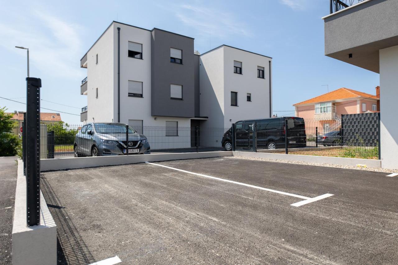 Apartments Maya & Tina Trogir Exterior foto